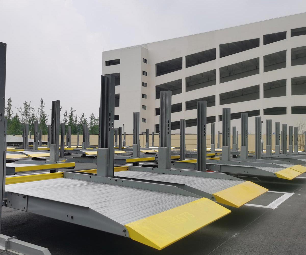 雙柱機械停車場安裝.jpg