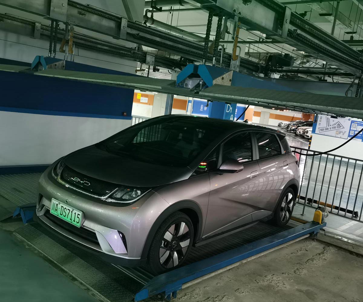 2柱立體車(chē)位過(guò)驗(yàn)收.jpg